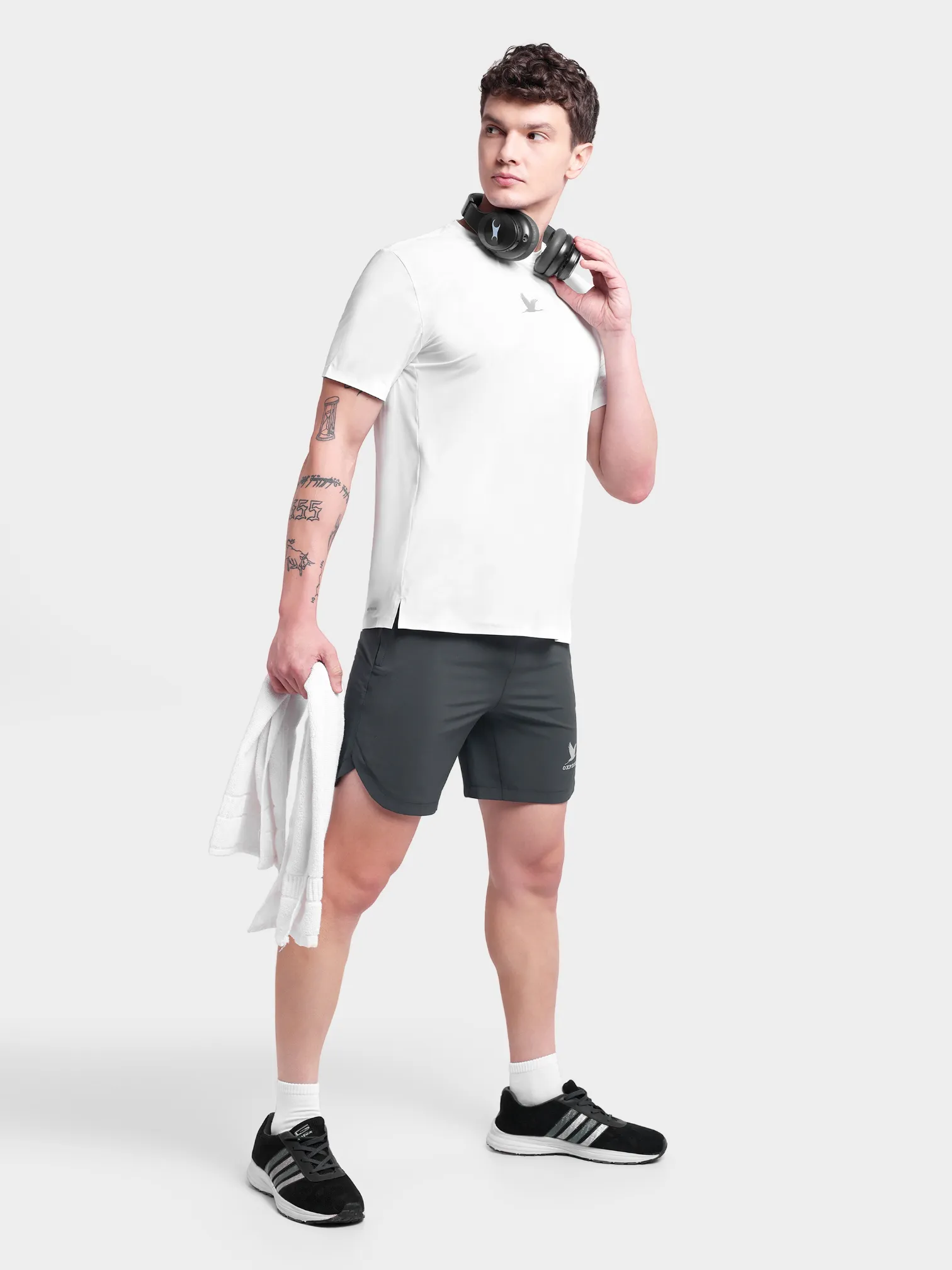 ecomm male shoot